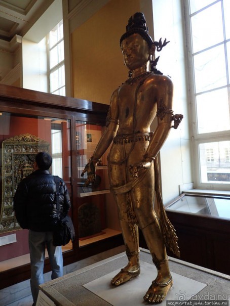 Ценные экспонаты Британского музея и Розеттский камень