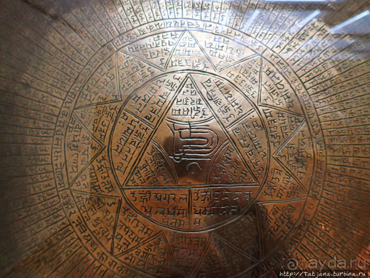 Ценные экспонаты Британского музея и Розеттский камень