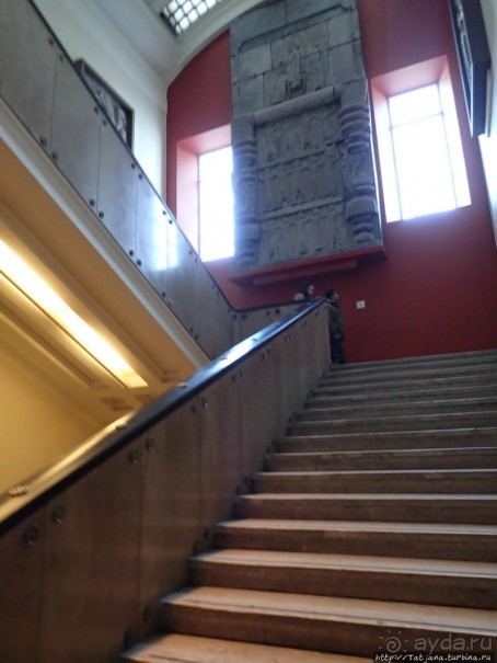 Ценные экспонаты Британского музея и Розеттский камень