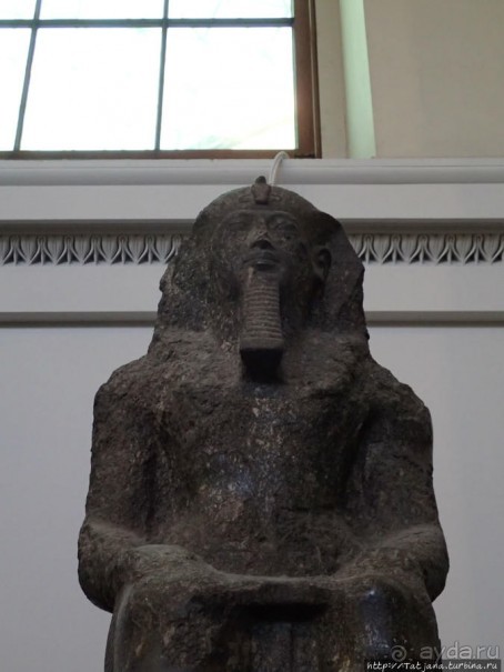 Ценные экспонаты Британского музея и Розеттский камень