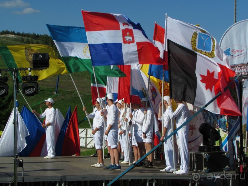 Туризм по правилам и без