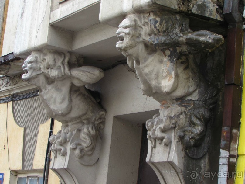 Саратов в деталях