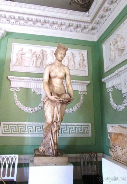 «Дворцов и замков свет…». Часть 1