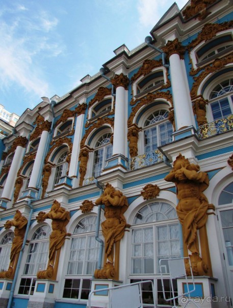 «Дворцов и замков свет…». Часть 2