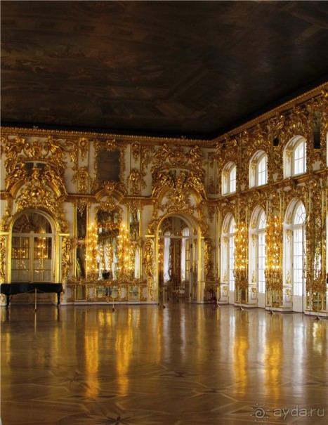 «Дворцов и замков свет…». Часть 2