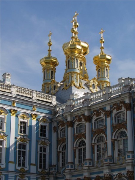 «Дворцов и замков свет…». Часть 2