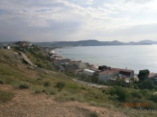 Вид с холма на набережную Коктебеля