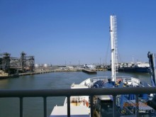 Паром. Порт Кавказ. Отплытие