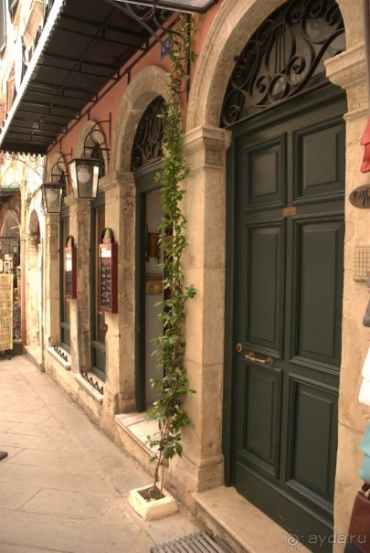 Один день в Корфу-Тауне