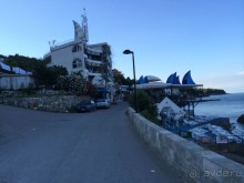 море ,климат, погода,видовые балконы,еда,славянская речь 