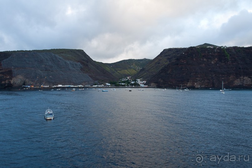Остров Святой Елены, южный Атлантический Океан (1/5)