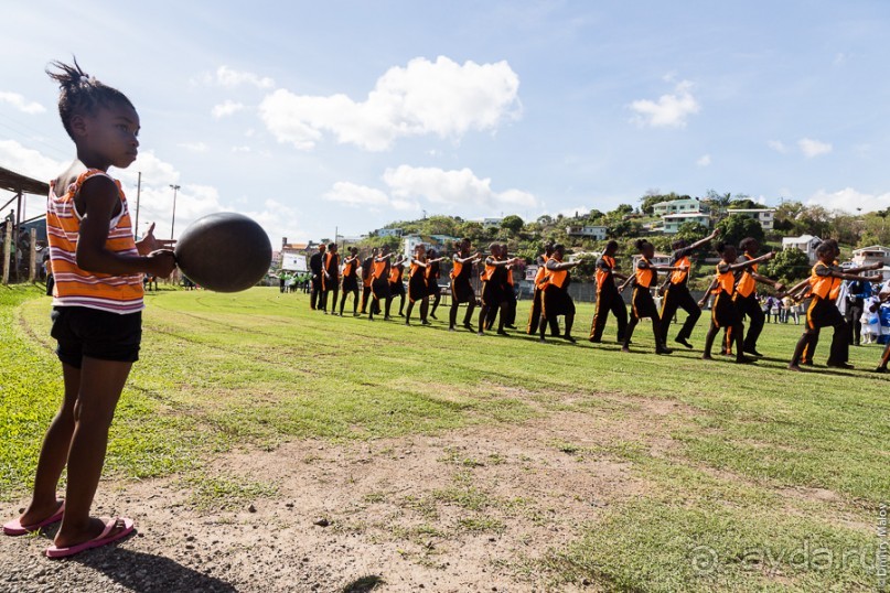 Первомай в Сент-Джорджес, Гренада
