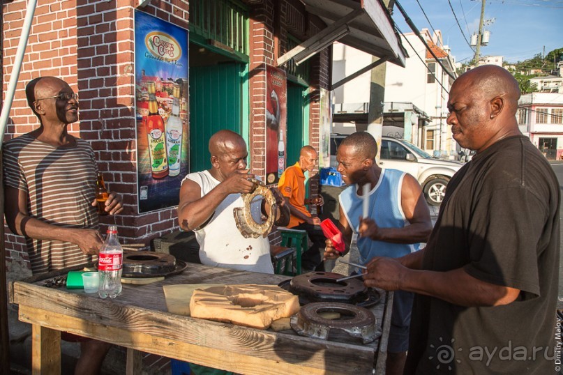 Первомай в Сент-Джорджес, Гренада