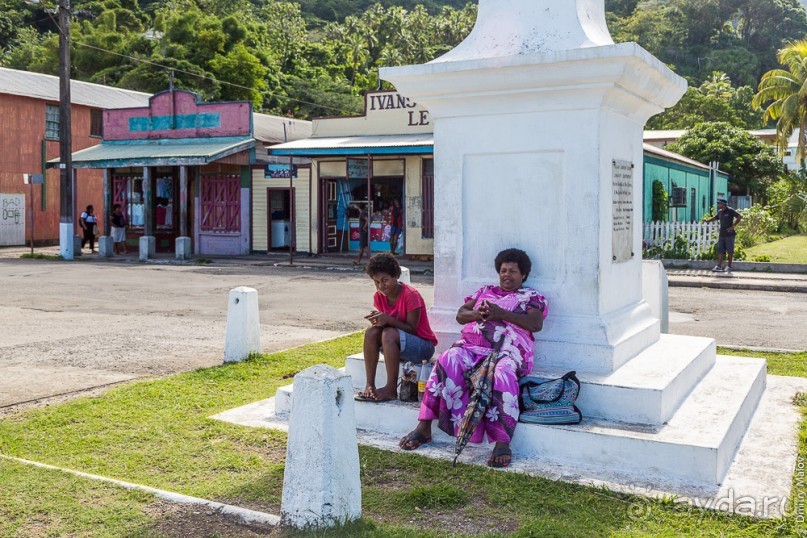 Фиджи — Левука, Овалау