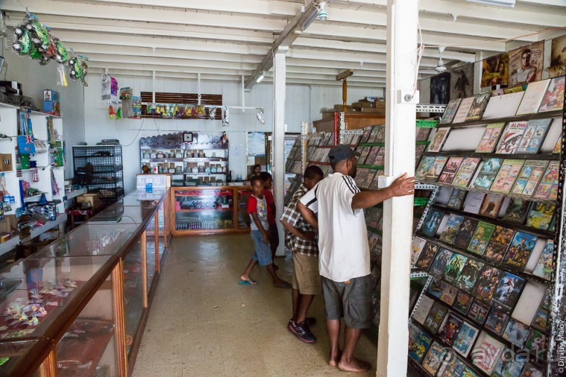 Фиджи — Левука, Овалау