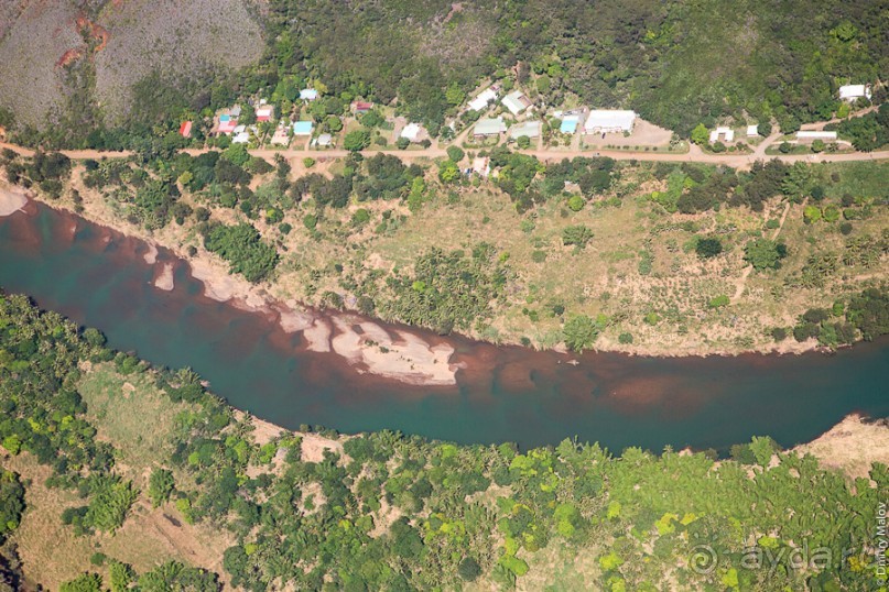 Nouvelle-Calédonie from Above (1/2)