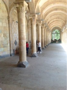 Безумная Армения