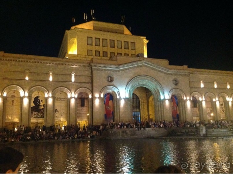 Безумная Армения