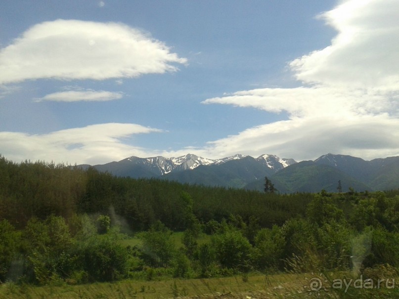 Снежные вершины Пирин