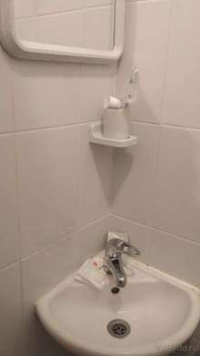 Даже 2* не должно быть грязно, убого.....