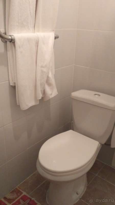 Даже 2* не должно быть грязно, убого.....