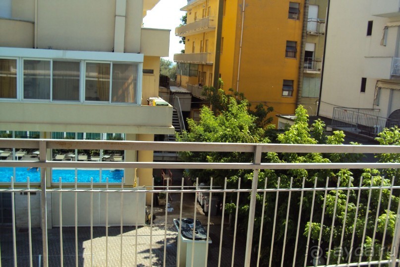 на 3 звезды!