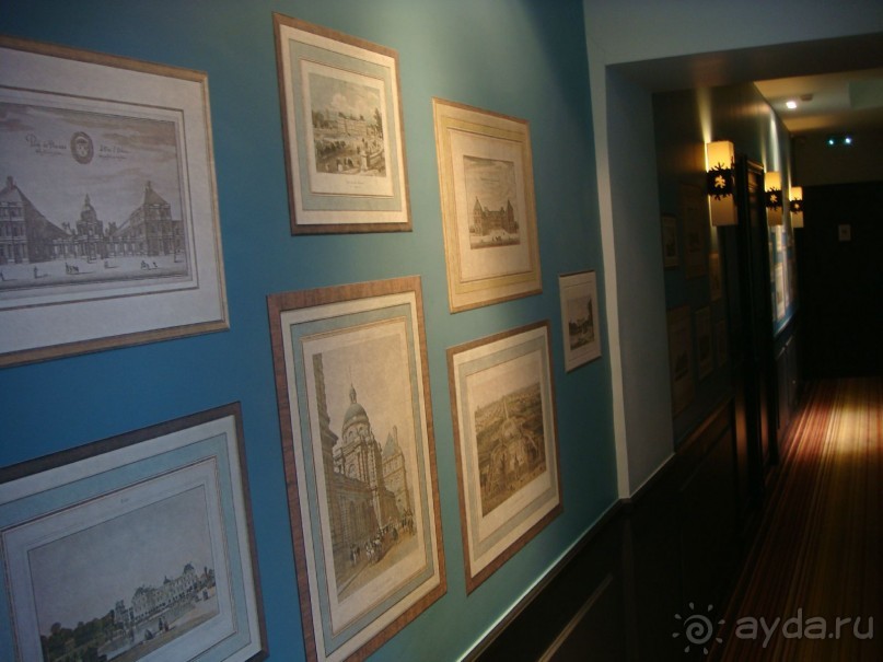 Бутик-отель в Париже Fontaines du Luxembourg 3*. Аутентично, но не очень удобно.