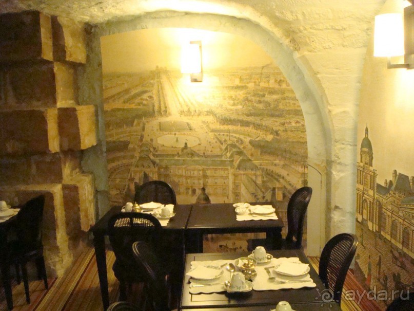 Бутик-отель в Париже Fontaines du Luxembourg 3*. Аутентично, но не очень удобно.