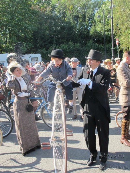 Ежегодный ретро - велопробег Tweed Run в Санкт-Петербурге