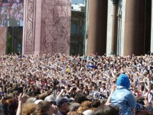 Альбом отзыва "Летние праздники и события в Санкт-Петербурге. Краткий путеводитель."