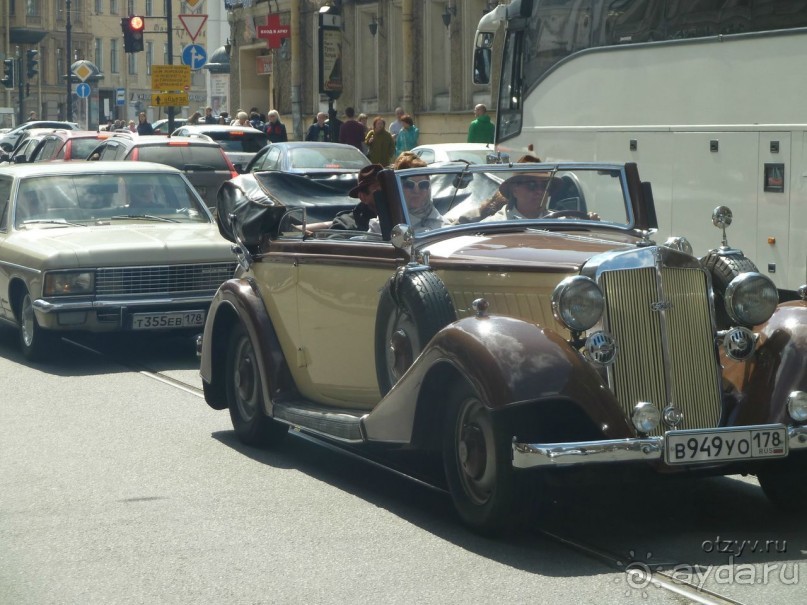 Летние праздники и события в Санкт-Петербурге. Краткий путеводитель.