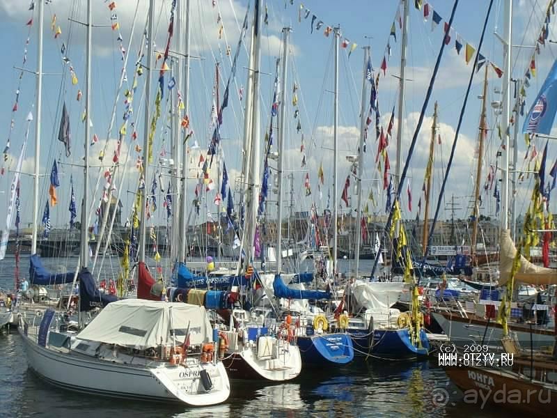 Летние праздники и события в Санкт-Петербурге. Краткий путеводитель.