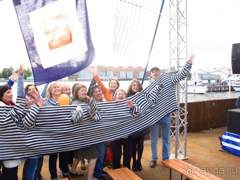 Летние праздники и события в Санкт-Петербурге. Краткий путеводитель.