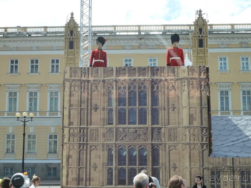 Летние праздники и события в Санкт-Петербурге. Краткий путеводитель.