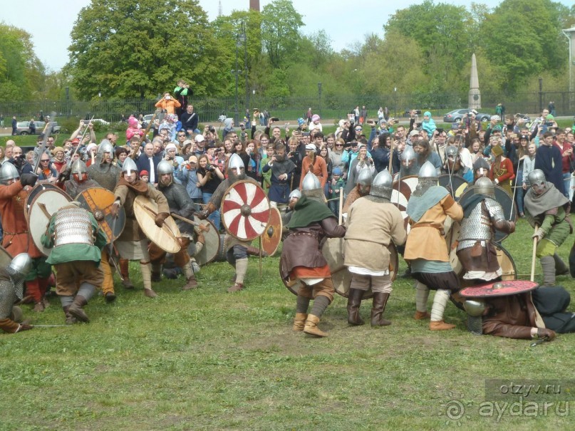 Летние праздники и события в Санкт-Петербурге. Краткий путеводитель.
