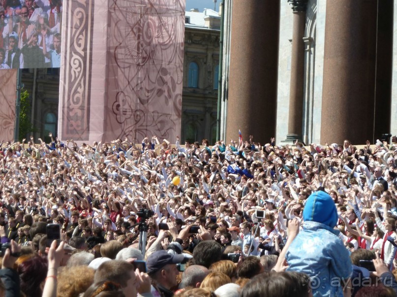 Летние праздники и события в Санкт-Петербурге. Краткий путеводитель.