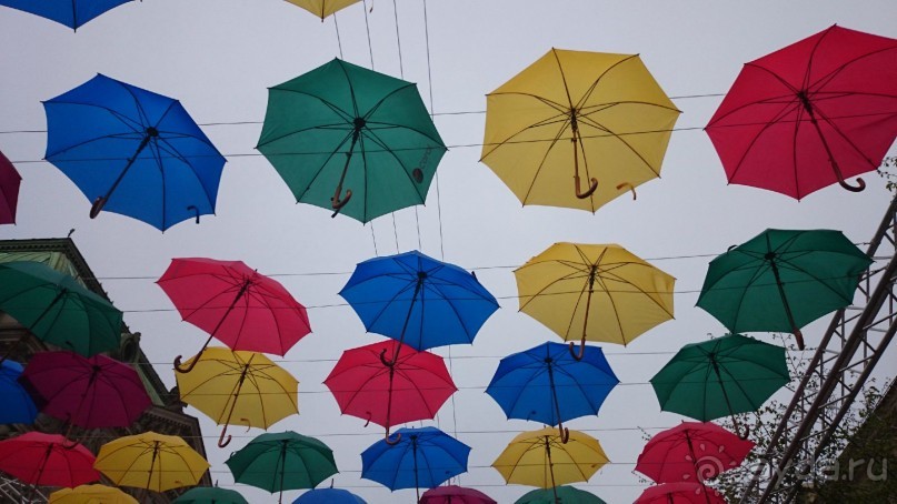 Летние праздники и события в Санкт-Петербурге. Краткий путеводитель.