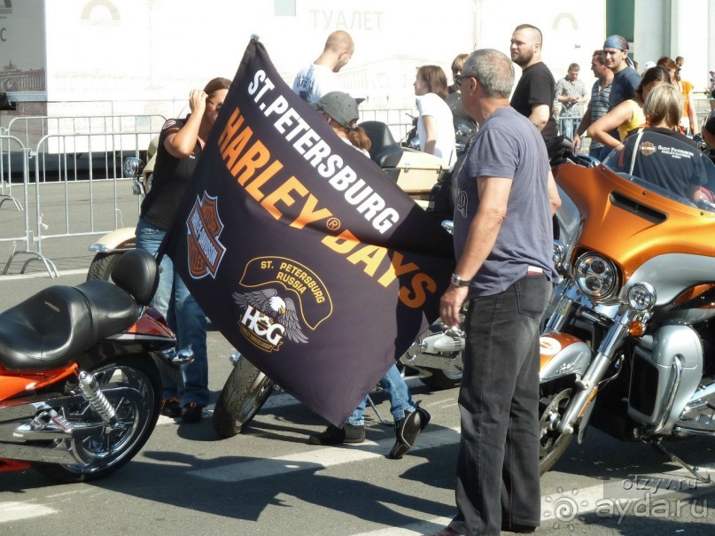 Летние праздники и события в Санкт-Петербурге. Краткий путеводитель.