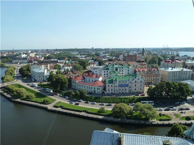 Шведско-финско-русский город Выборг.