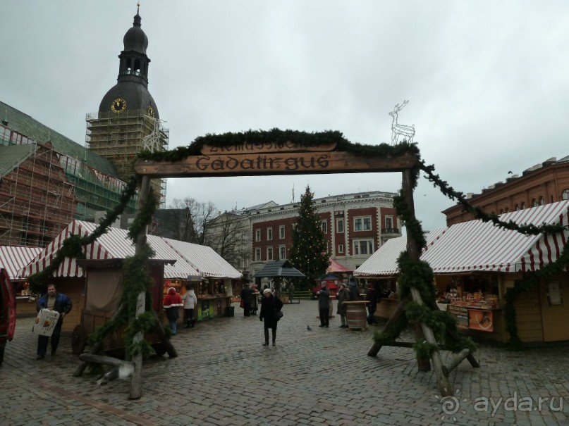 Рига. Первая поездка перед Рождеством. Без снега.