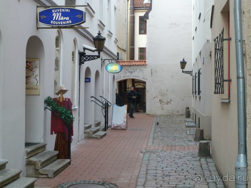 Рига. Первая поездка перед Рождеством. Без снега.