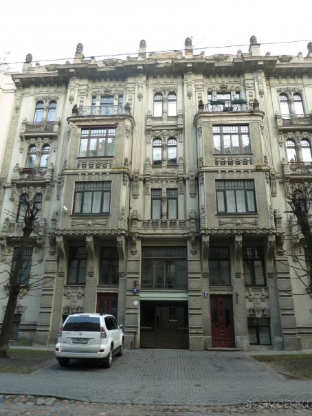 Рига. Первая поездка перед Рождеством. Без снега.