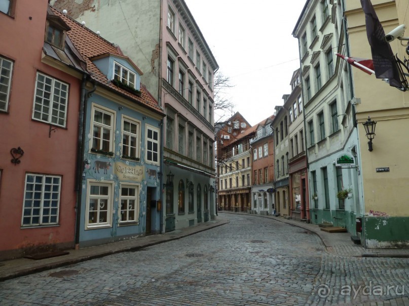 Рига. Первая поездка перед Рождеством. Без снега.