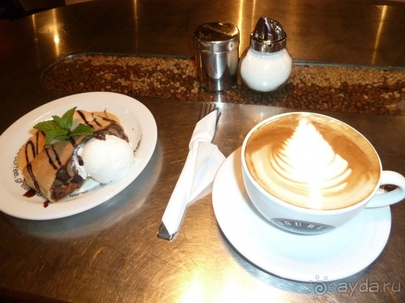 Рига. Первая поездка перед Рождеством. Без снега.