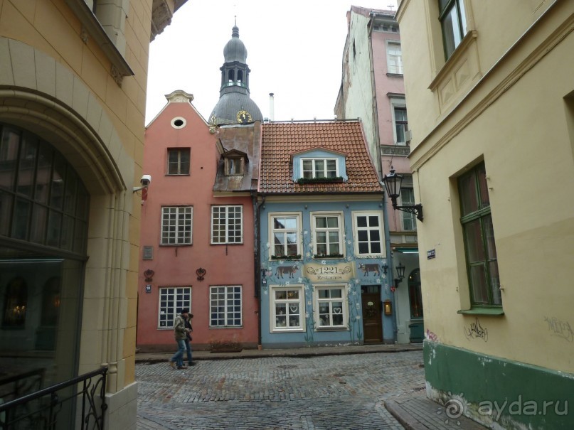 Рига. Первая поездка перед Рождеством. Без снега.