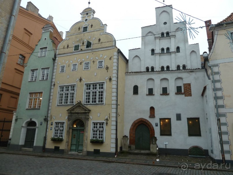 Рига. Первая поездка перед Рождеством. Без снега.