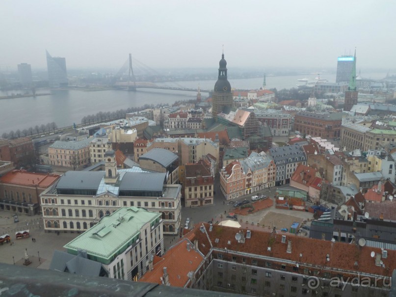 Рига. Первая поездка перед Рождеством. Без снега.