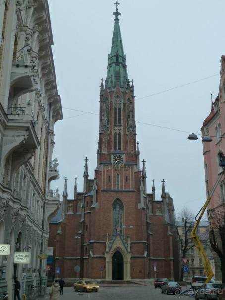 Рига. Первая поездка перед Рождеством. Без снега.