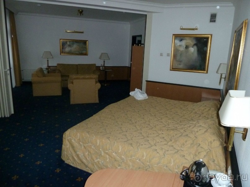 Рига. Первая поездка перед Рождеством. Без снега.