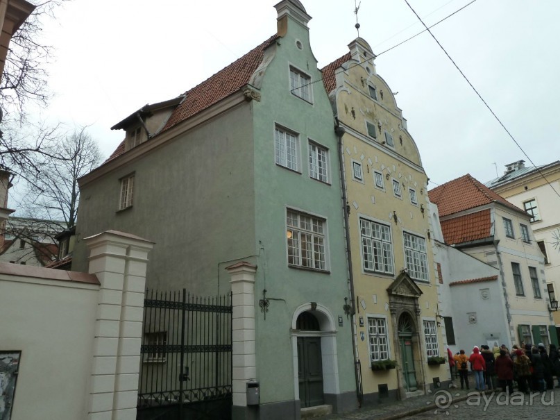 Рига. Первая поездка перед Рождеством. Без снега.